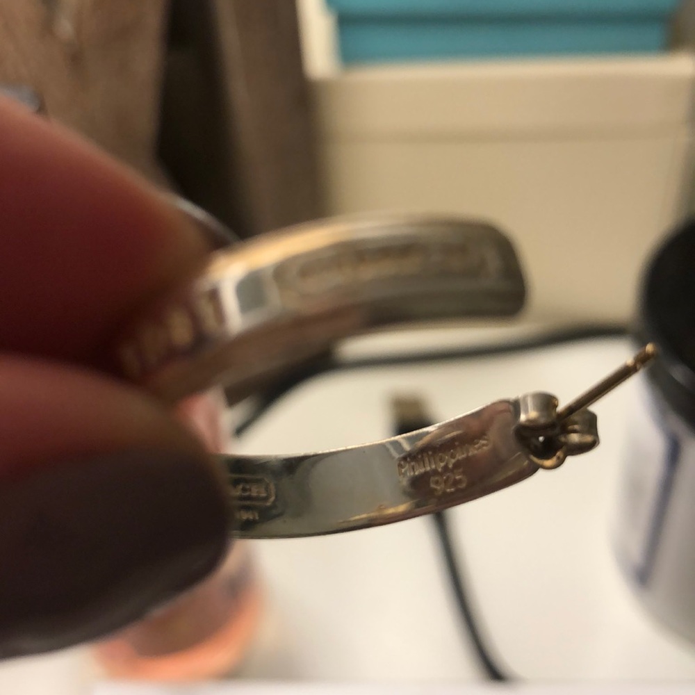 🔥Coach🔥 Silver Hoop Earrings - Picture 8 of 8